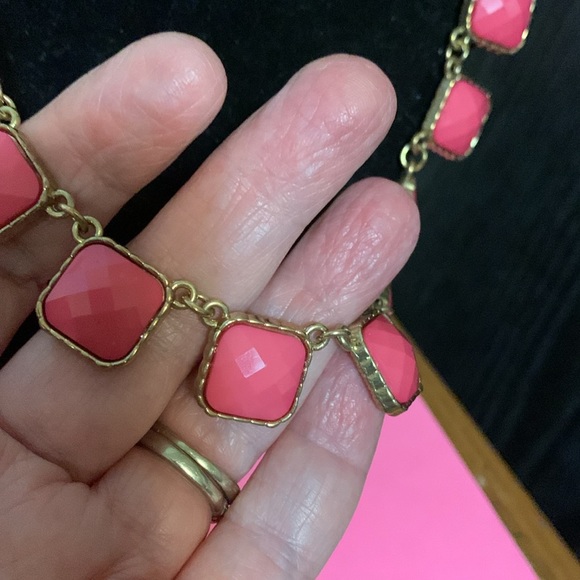 Beautiful statement necklace, 19” - Picture 5 of 6